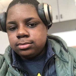 Meet your Posher, Amir